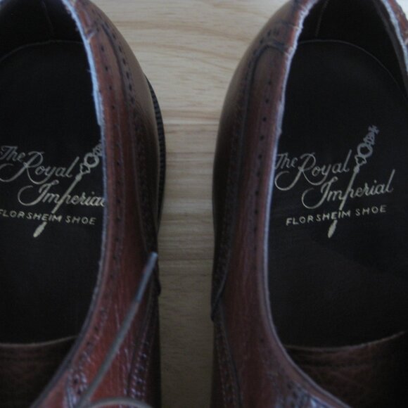 Florsheim Royal Imperial vintage Wingtips size 9 D Made in USA with shoe trees! main image 12